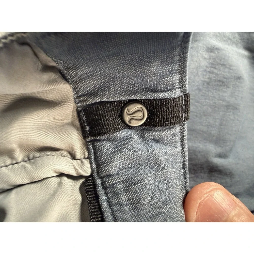 Lululemon ABC Classic Fit 40x33 Pants Chambray Slate Blue Mens Trouser LM5670s